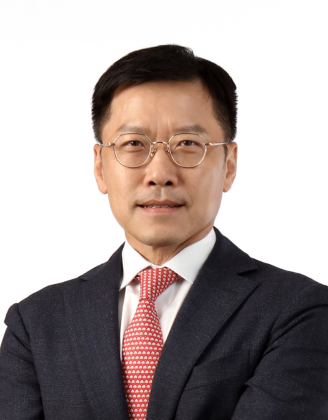 Lee Siong, Executive Director and Group Chief Executive and President at AIA Group